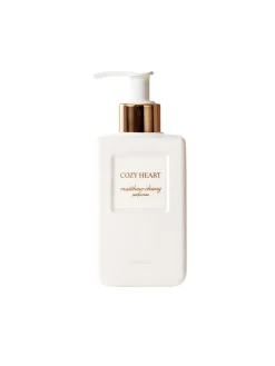 Matthew Chang Crema De Manos|Cozy Heart Hand Wash