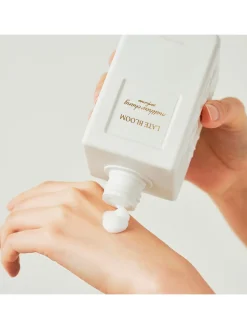 Matthew Chang Crema Corporal|Late Bloom Body Lotion